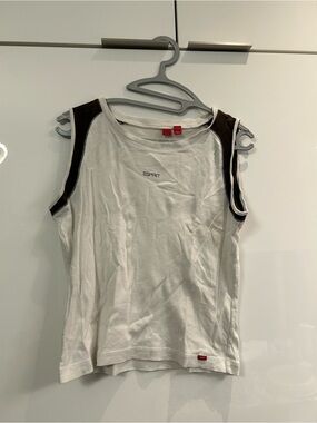 Esprit White Tank with Black Shoulder Panels